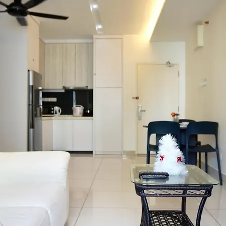Gurney Drive Mansion One Serviced Apartment George Town Exterior photo