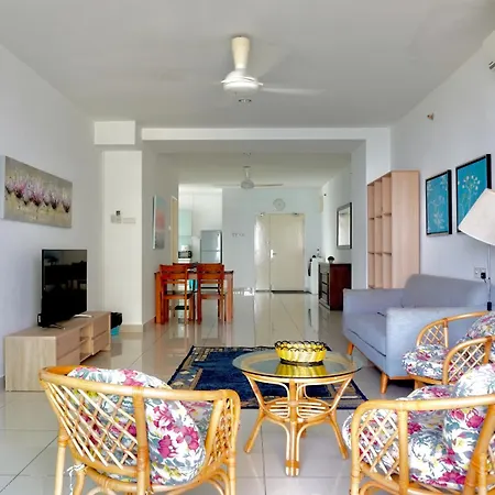 Gurney Drive Mansion One Serviced Apartment George Town Room photo