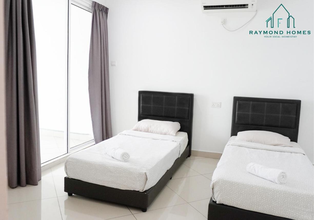 Gurney Drive Mansion One Serviced George Town