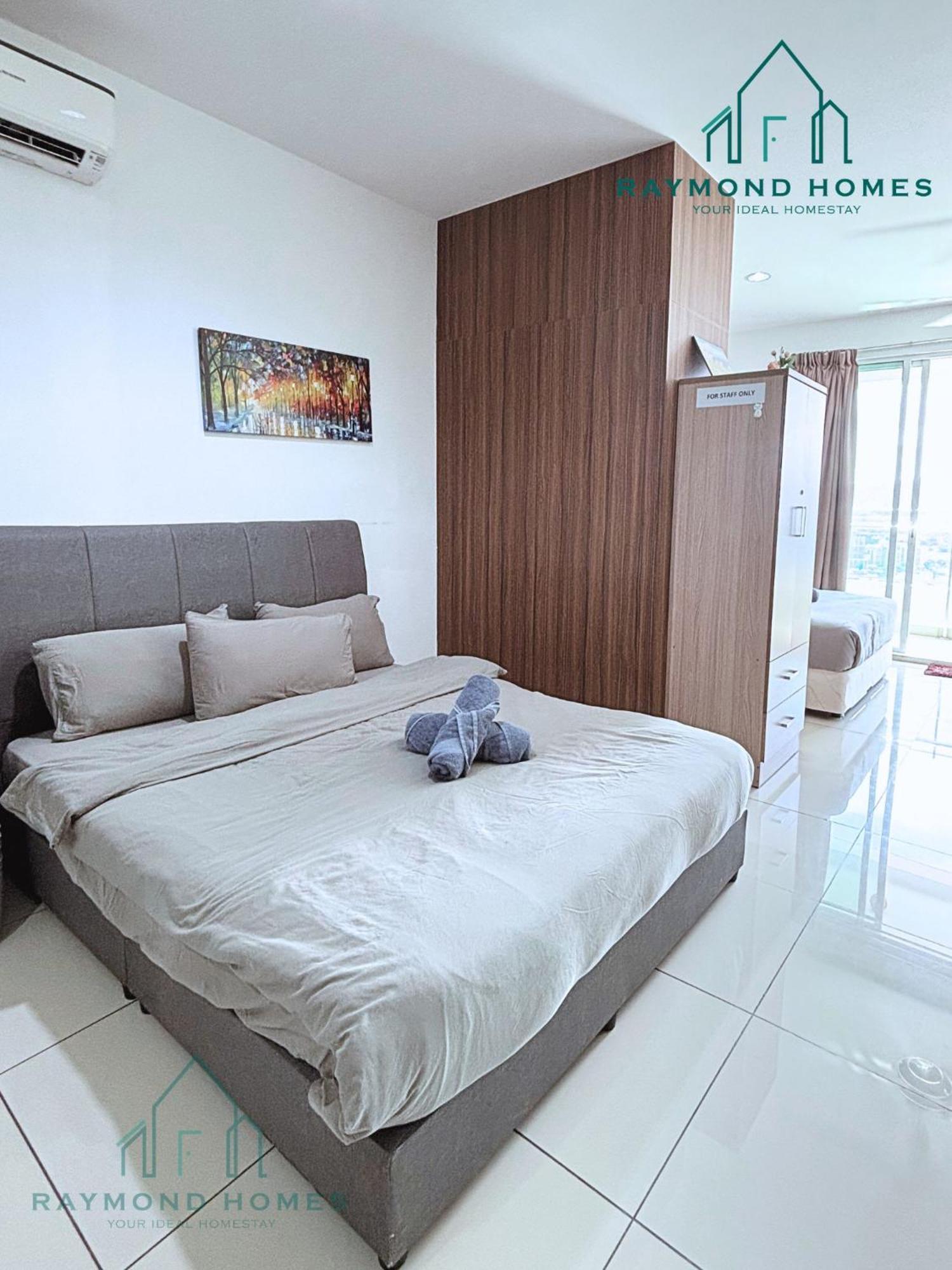 Gurney Drive Mansion One Serviced * George Town